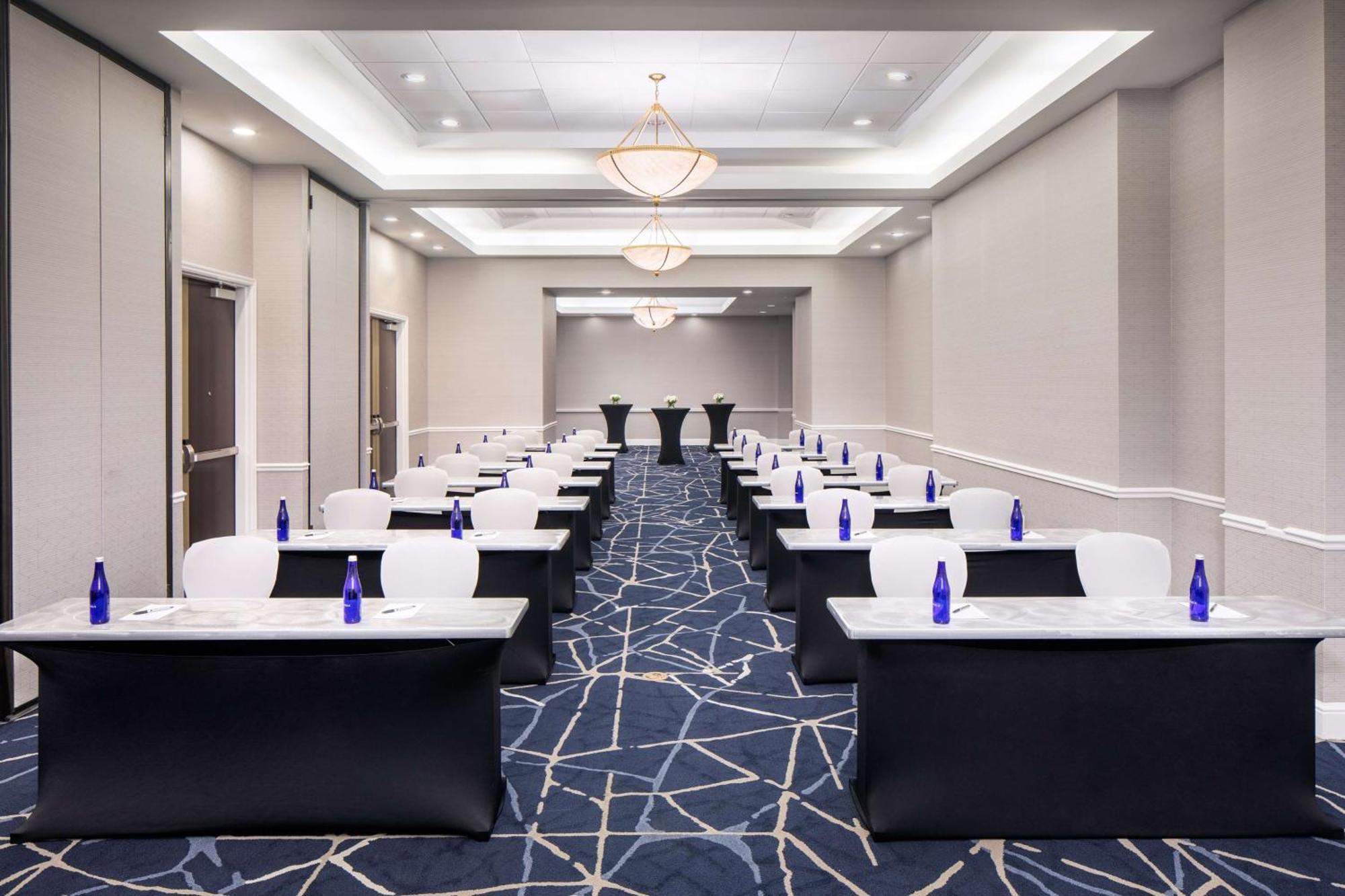 Hilton Garden Inn Washington Dc Downtown Εξωτερικό φωτογραφία