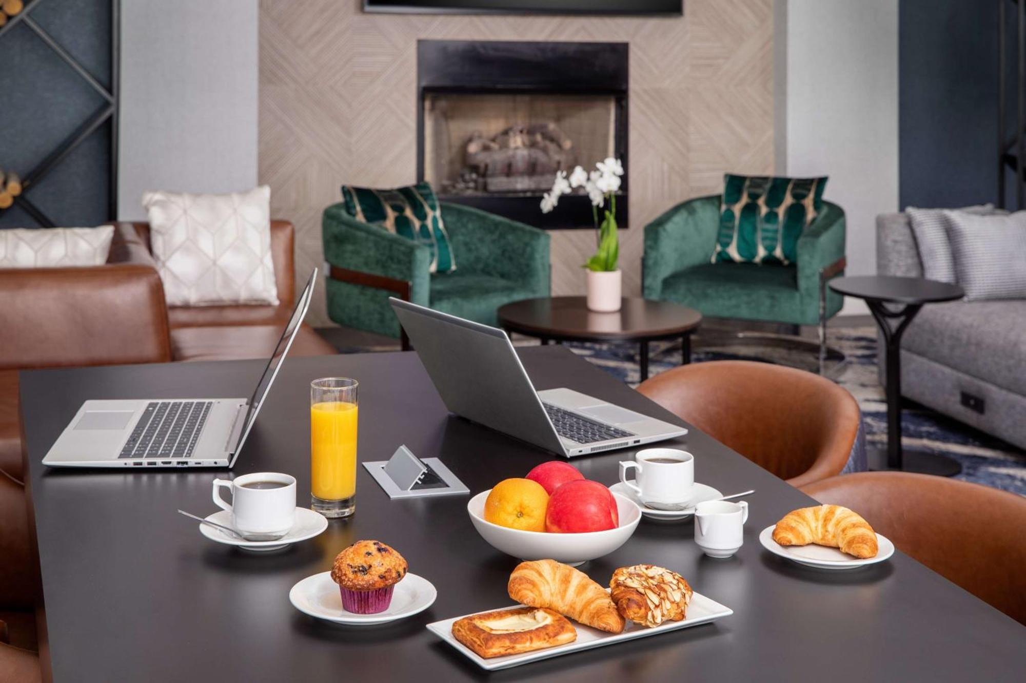 Hilton Garden Inn Washington Dc Downtown Εξωτερικό φωτογραφία
